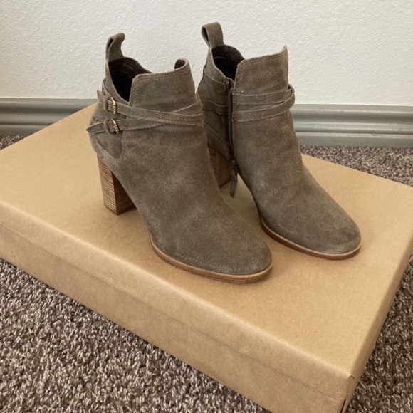 Cole Haan Booties 7B Women - Picture 1 of 6